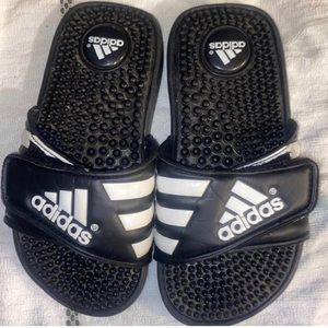 Adidas Adissage sandals unisex kids size 13